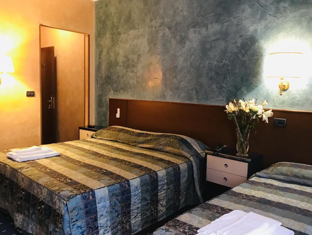 טורינו Hotel Parco Fiera מראה חיצוני תמונה